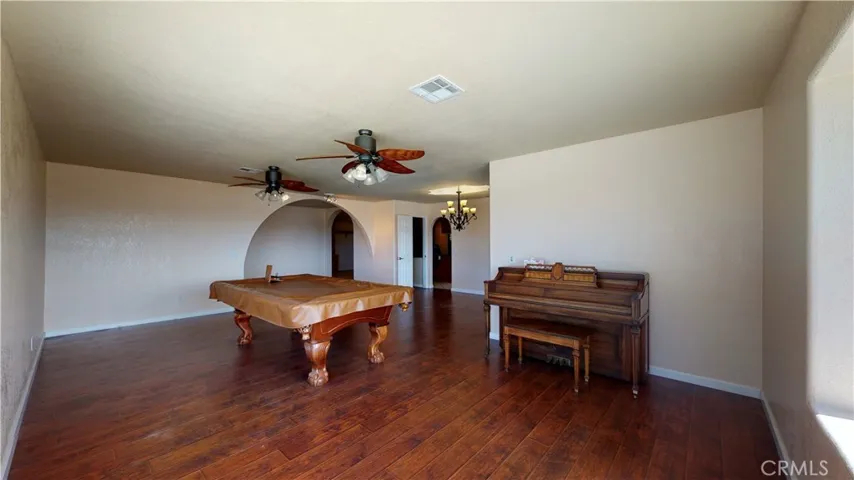 14631 Keota Road, Apple Valley, California 92307