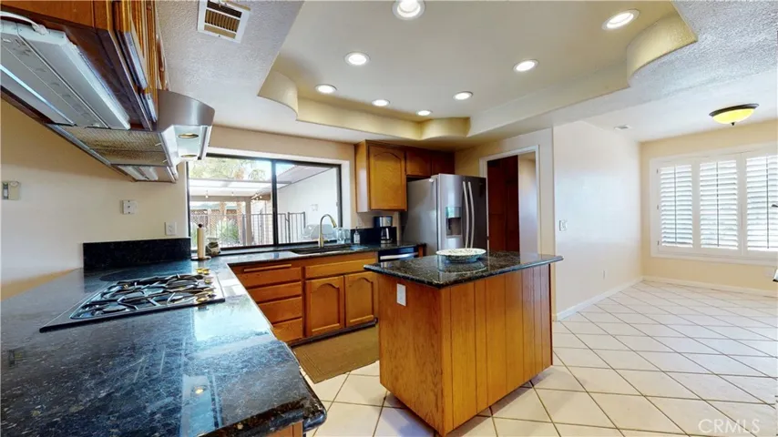 14631 Keota Road, Apple Valley, California 92307