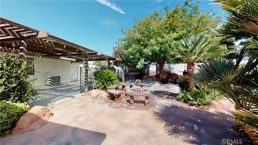 14631 Keota Road, Apple Valley, California 92307