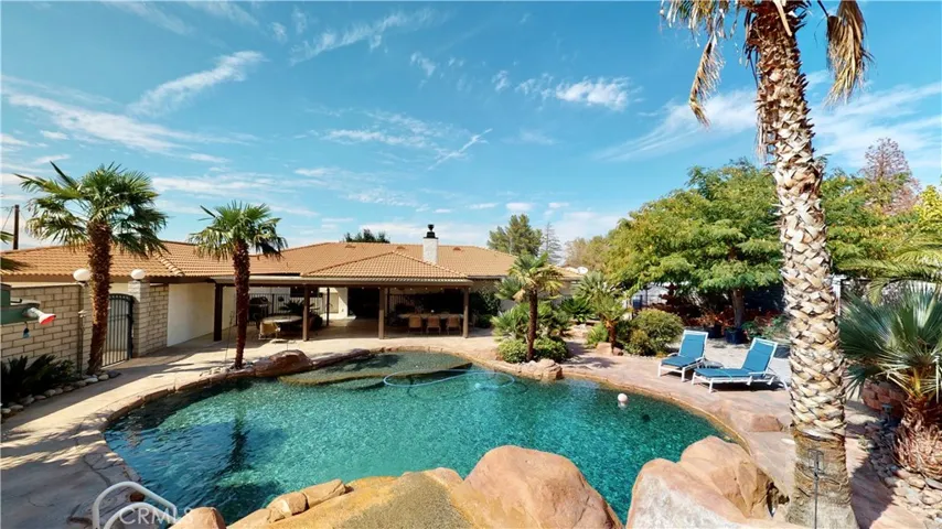 14631 Keota Road, Apple Valley, California 92307