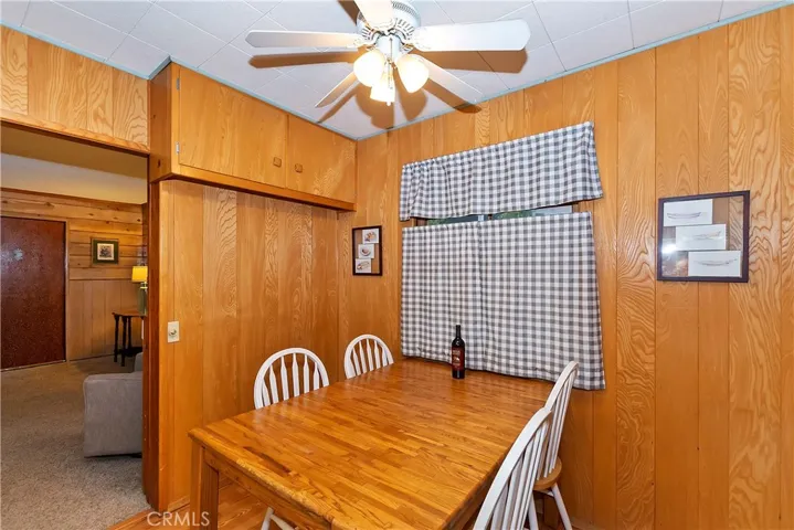 24922 Faulhorn Drive, Crestline, California 92325