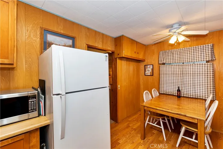24922 Faulhorn Drive, Crestline, California 92325
