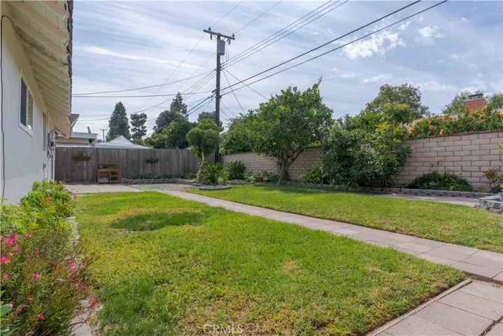 3141 Limerick Lane, Costa Mesa, California 92626