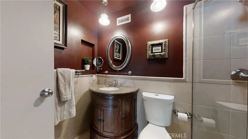 3141 Limerick Lane, Costa Mesa, California 92626