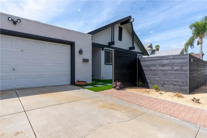 3141 Limerick Lane, Costa Mesa, California 92626