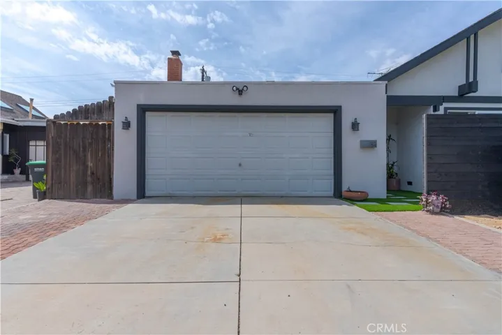 3141 Limerick Lane, Costa Mesa, California 92626