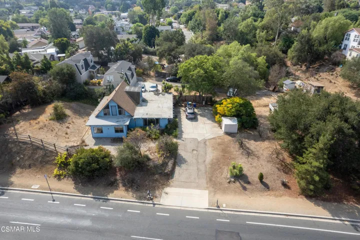 1500 Lynn Rd-web-25