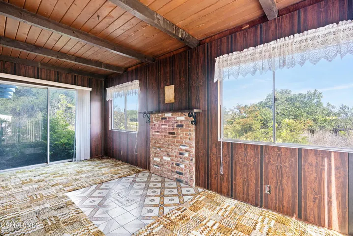 1500 Lynn Rd-web-9