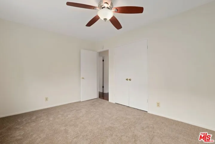 4927 Indian Wood Road 370, Culver City, California 90230