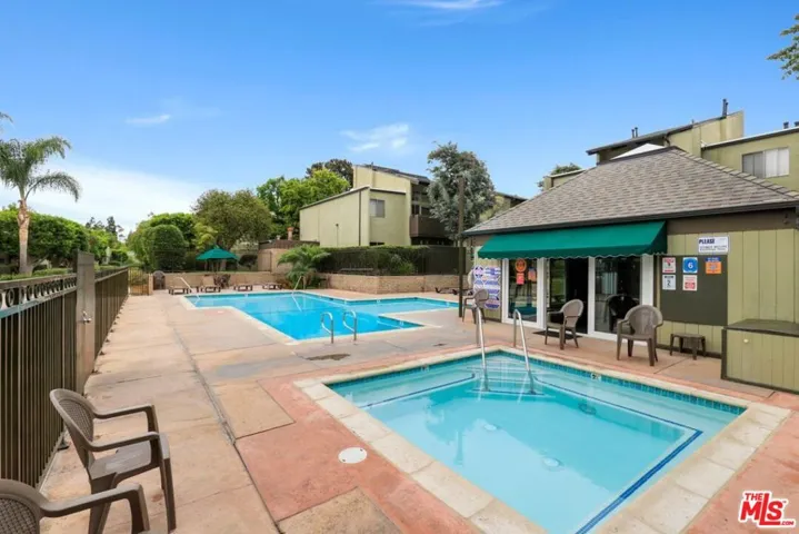 4927 Indian Wood Road 370, Culver City, California 90230