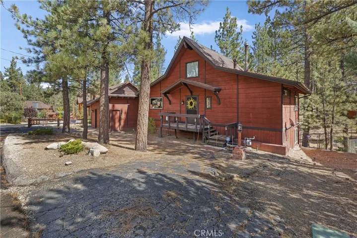 454 Ashwood Drive, Big Bear, California 92314
