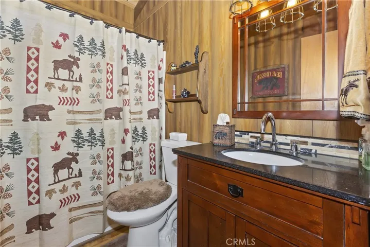 454 Ashwood Drive, Big Bear, California 92314