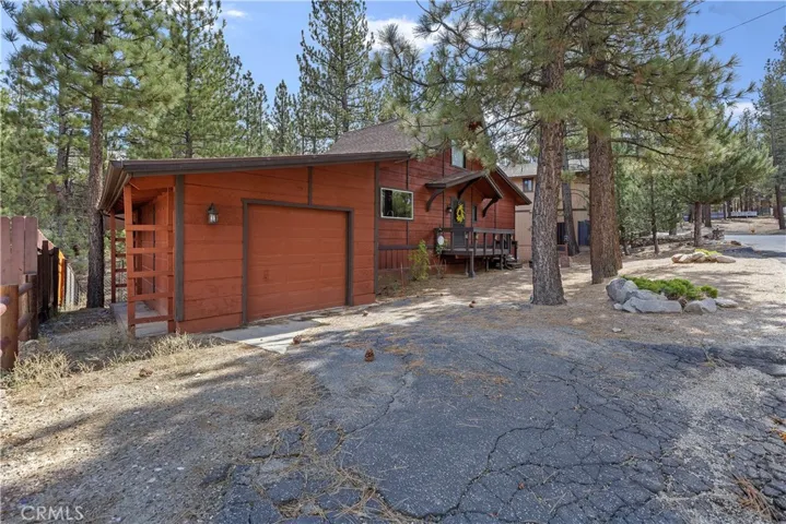 454 Ashwood Drive, Big Bear, California 92314