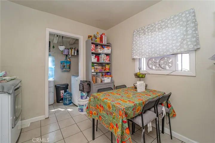 208 E Imperial, Los Angeles, California 90061