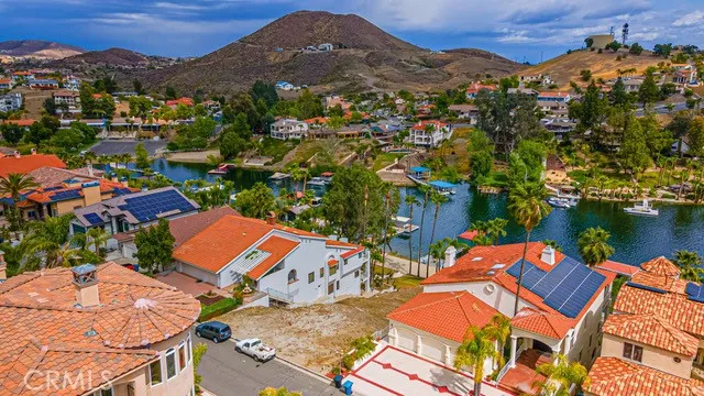 22146 San Joaquin Drive W, Canyon Lake, California 92587
