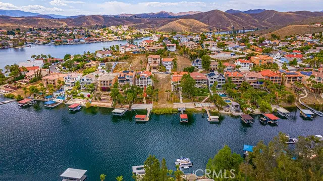 22146 San Joaquin Drive W, Canyon Lake, California 92587