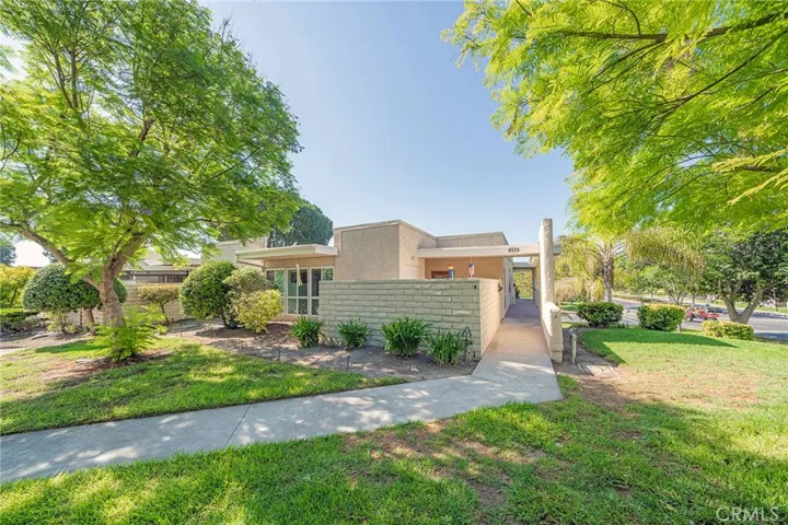 2173 Via Mariposa E Q, Laguna Woods, California 92637