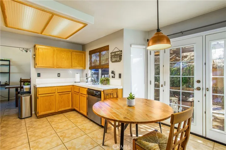 12555 Redstone Circle, Yucaipa, California 92399