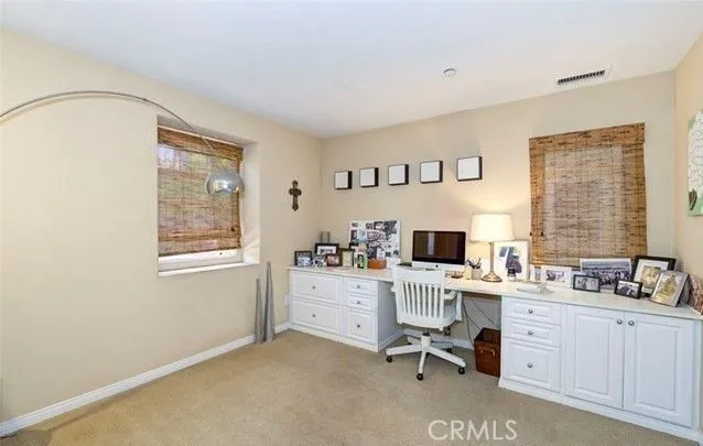 Office/bedroom 1