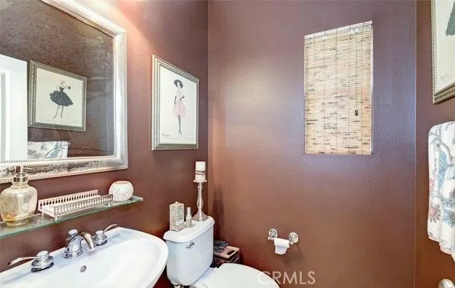 Powder room downstairs