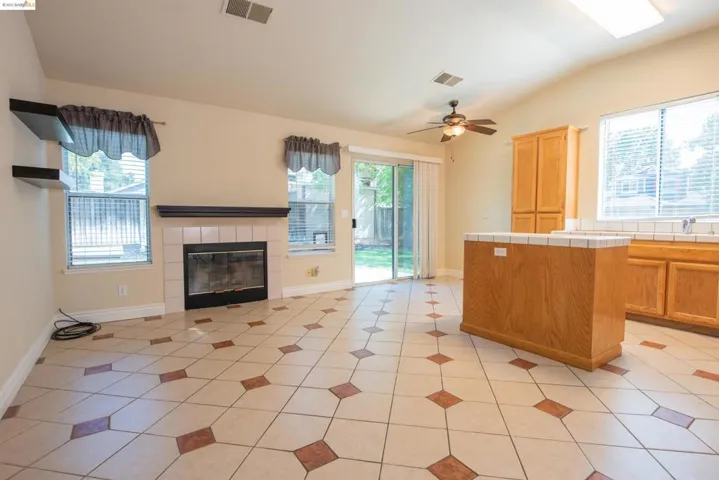 2190 El Lago Drive, Oakley, California 94561