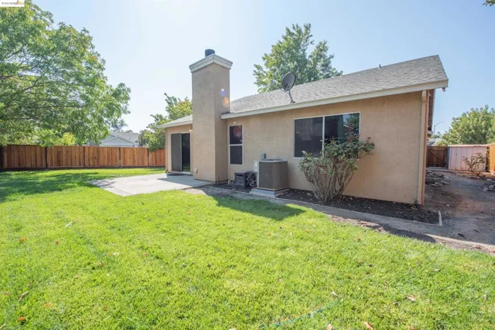 2190 El Lago Drive, Oakley, California 94561