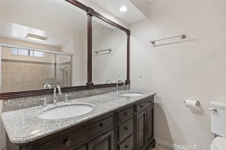 10151 Petit Avenue, North Hills, California 91343