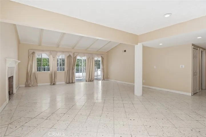 10151 Petit Avenue, North Hills, California 91343