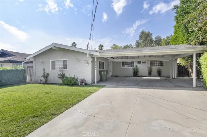 10151 Petit Avenue, North Hills, California 91343