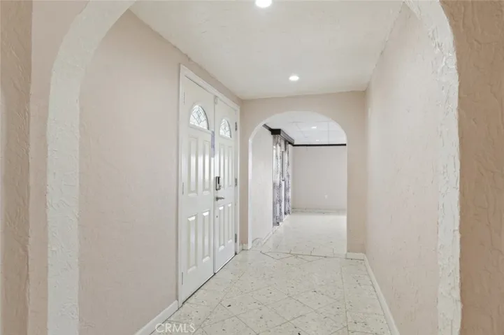 10151 Petit Avenue, North Hills, California 91343