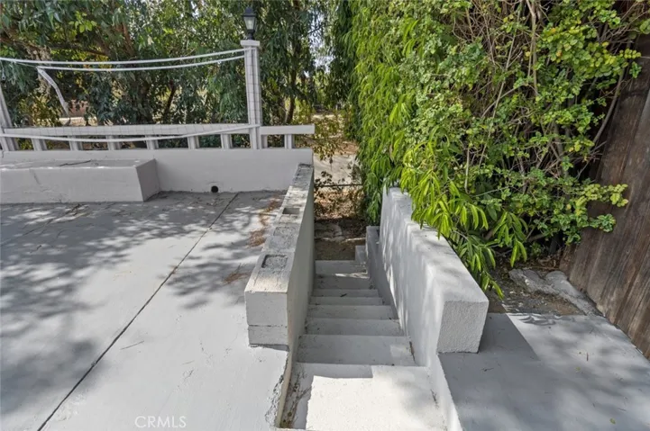 10151 Petit Avenue, North Hills, California 91343