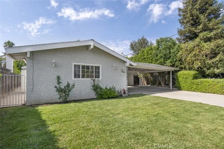 10151 Petit Avenue, North Hills, California 91343