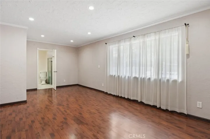 10151 Petit Avenue, North Hills, California 91343