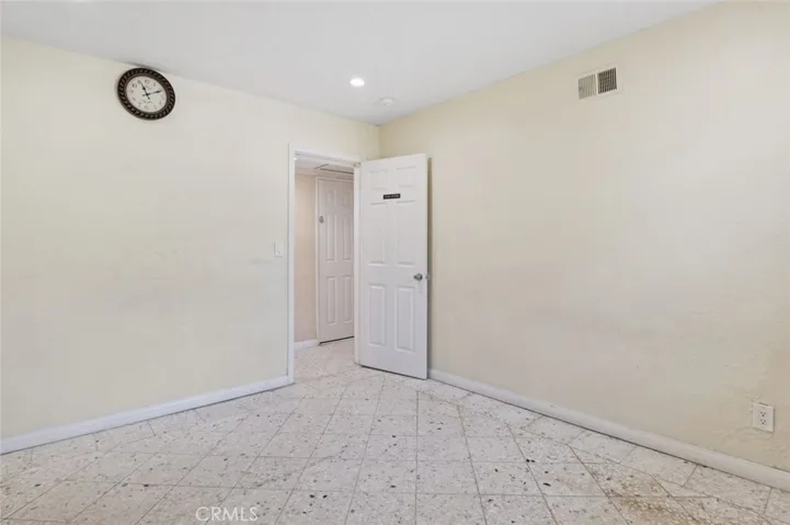 10151 Petit Avenue, North Hills, California 91343