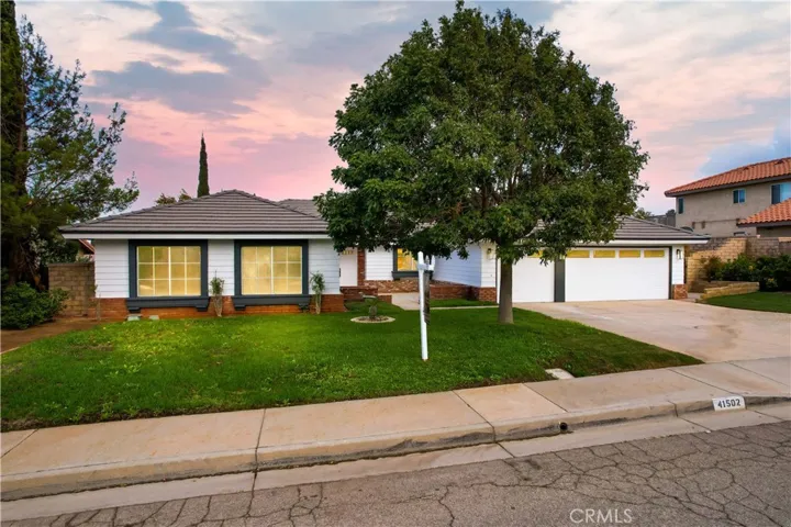 41502 Jacaranda Street, Palmdale, California 93551