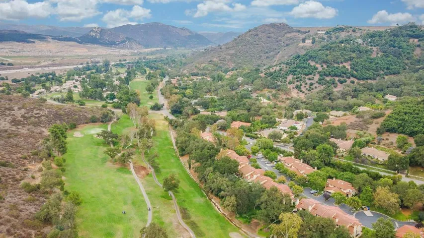 1718 Tecalote Drive 4, Fallbrook, California 92028