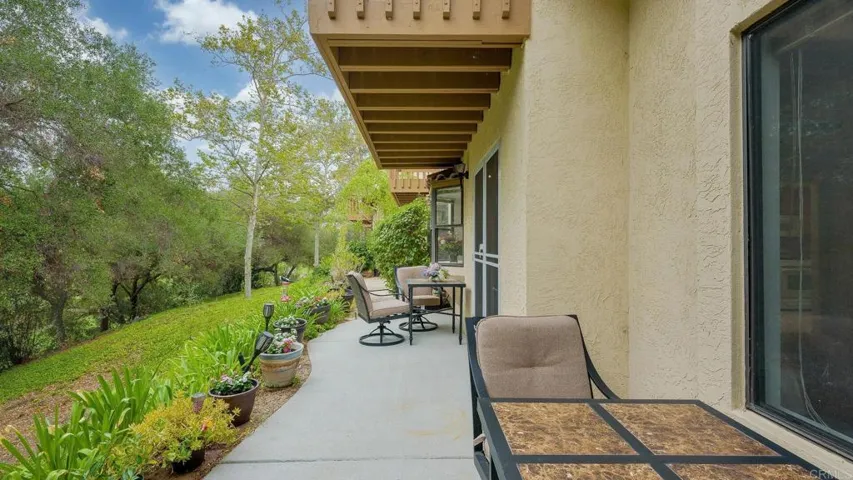 1718 Tecalote Drive 4, Fallbrook, California 92028