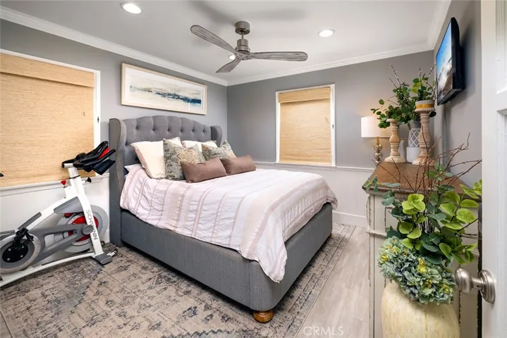 1609 E Balboa Boulevard, Newport Beach, California 92661