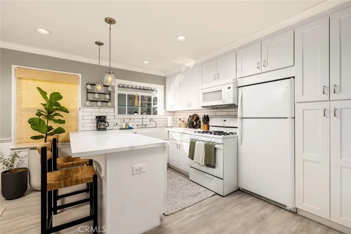 1609 E Balboa Boulevard, Newport Beach, California 92661