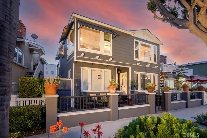 1609 E Balboa Boulevard, Newport Beach, California 92661