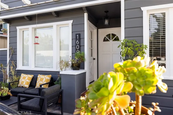1609 E Balboa Boulevard, Newport Beach, California 92661