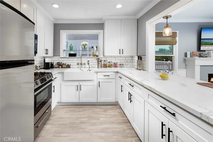 1609 E Balboa Boulevard, Newport Beach, California 92661