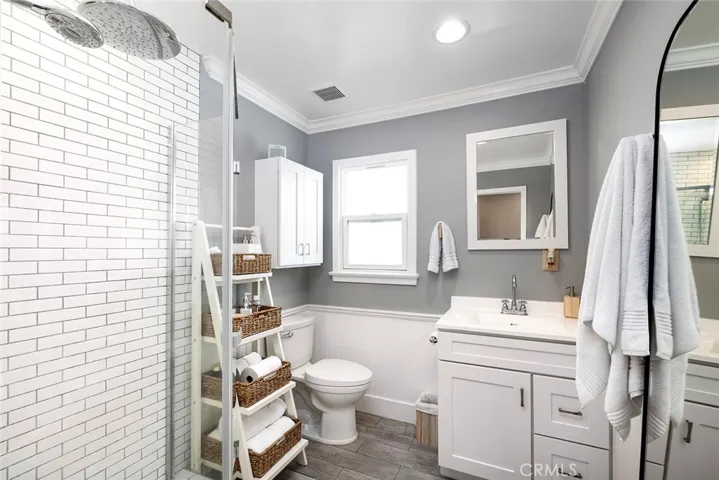 1609 E Balboa Boulevard, Newport Beach, California 92661