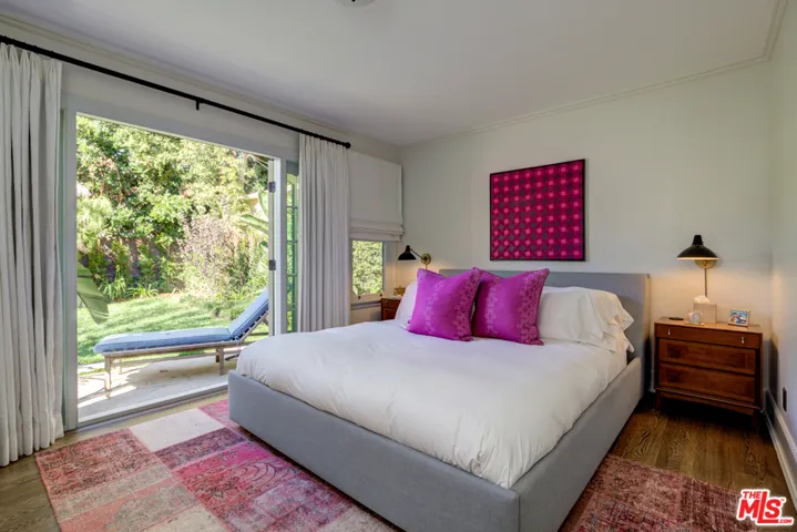1551 Courtney Avenue, Los Angeles, California 90046