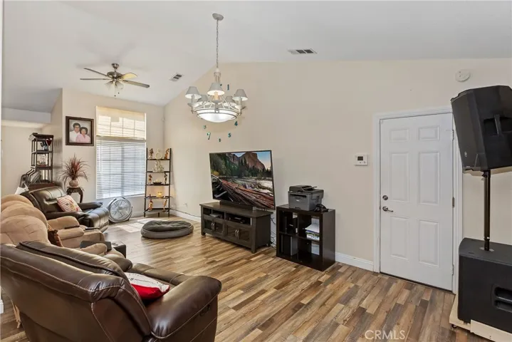 13488 Buggy Whip Court, Victorville, California 92392