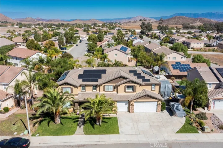 32982 Lamtarra, Menifee, California 92584