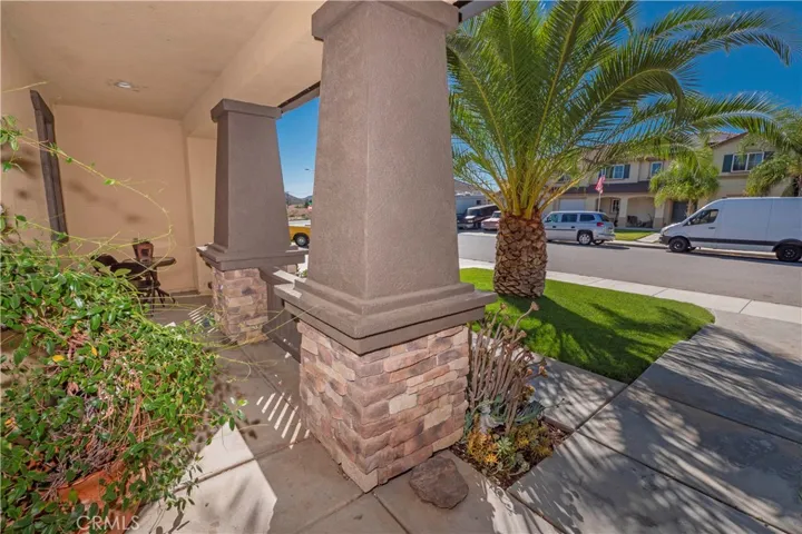 32982 Lamtarra, Menifee, California 92584