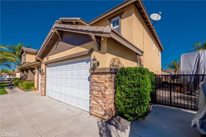 32982 Lamtarra, Menifee, California 92584