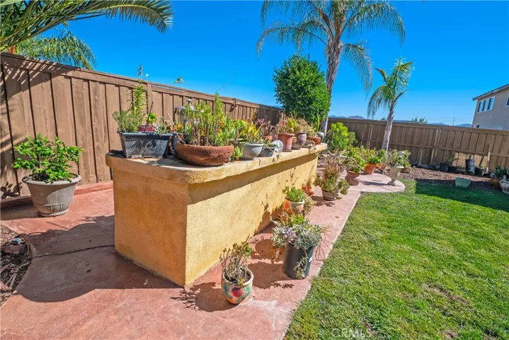 32982 Lamtarra, Menifee, California 92584