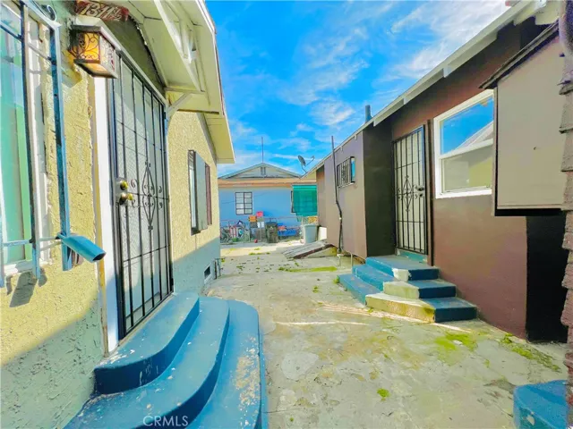 1309 E 55th Street, Los Angeles, California 90011